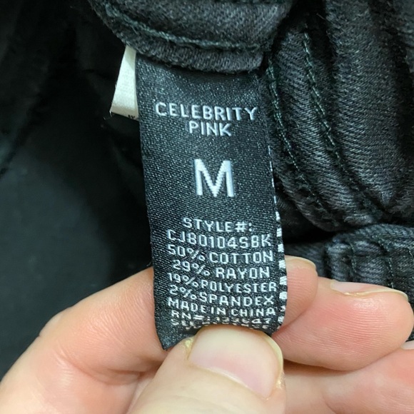 Celebrity Pink Overalls Womens Size Medium Black Wash Distressed Bibbed Overalls - Picture 4 of 6